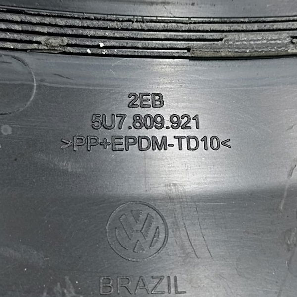 Friso Paralama Traseiro Esquerdo Vw Saveiro G5 2012