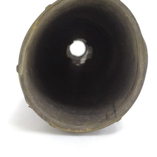 Batente Coifa Dianteiro Direito Vw Amarok 2011