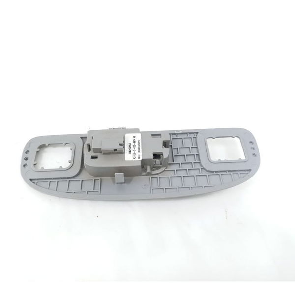 Luz Teto Direito Gm Equinox 2020 84260155