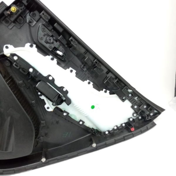 Forro Da Porta Traseira Esquerda Gm Equinox 2020