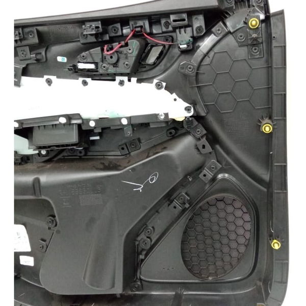 Forro Da Porta Dianteiro Direito Gm Equinox 2020 67786200036