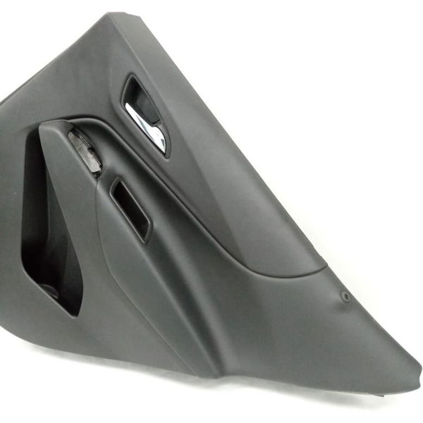 Forro Da Porta Traseira Direita Gm Equinox 2020 84658524