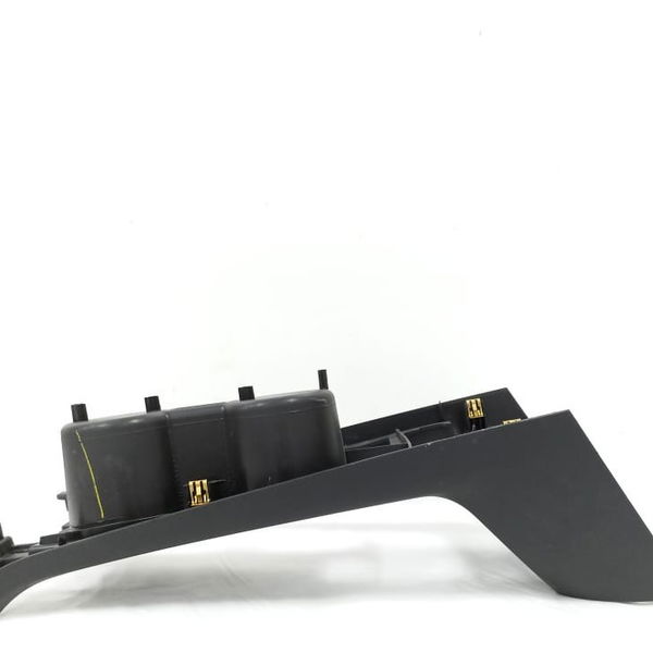 Acabamento Console Central Inferior Gm Equinox 2020