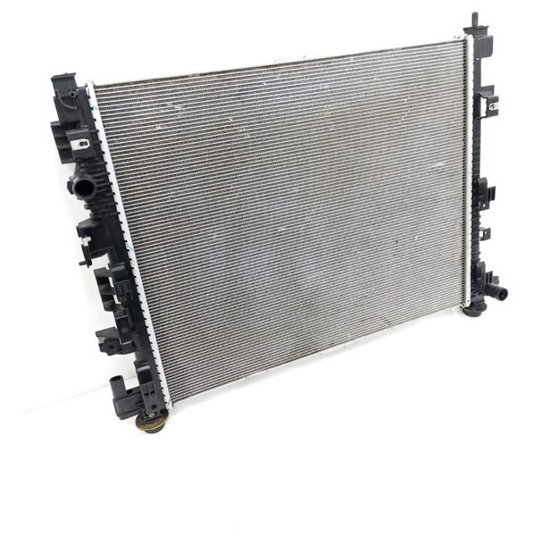 Radiador Gm Equinox 2020 84550133 Original