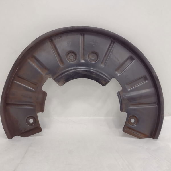 Defletor Disco Dianteiro Direito Vw Touareg V8 2008 2009