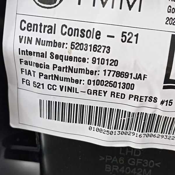 Console Central Jeep Renegade 2020 01002501300