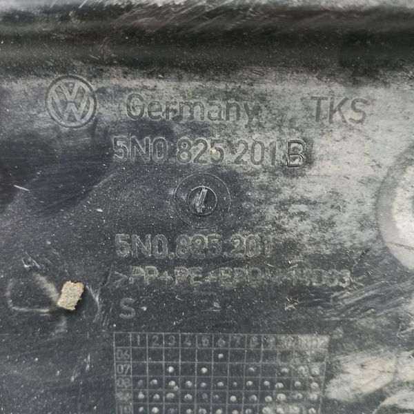 Protetor Assoalho Esquerdo Vw Tiguan 2010 5n0825201b
