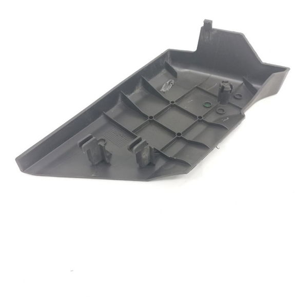 Moldura Externa Assento Esquerdo Gm Spin 2014 52030555