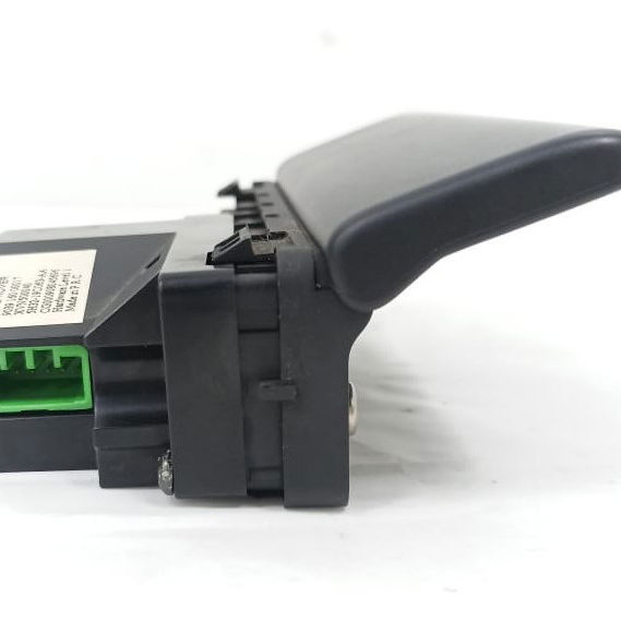 Entrada Av Aux Tomada 12v Land Rover Discovery 2010