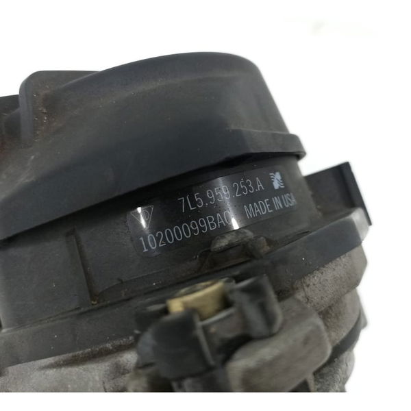 Bomba De Ar Secundária Esquerda Porsche Cayenne 2004