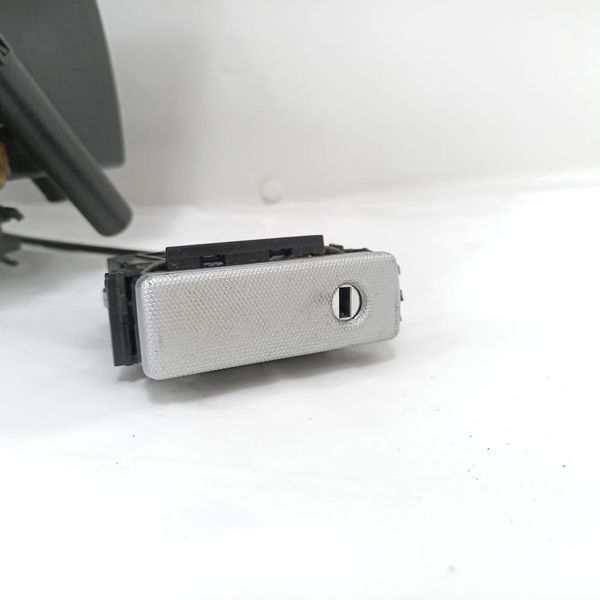 Porta Luvas Porsche Cayenne 2004 7l5857121