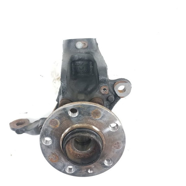 Montante Cubo Dianteiro Direito Vw Jetta 2017