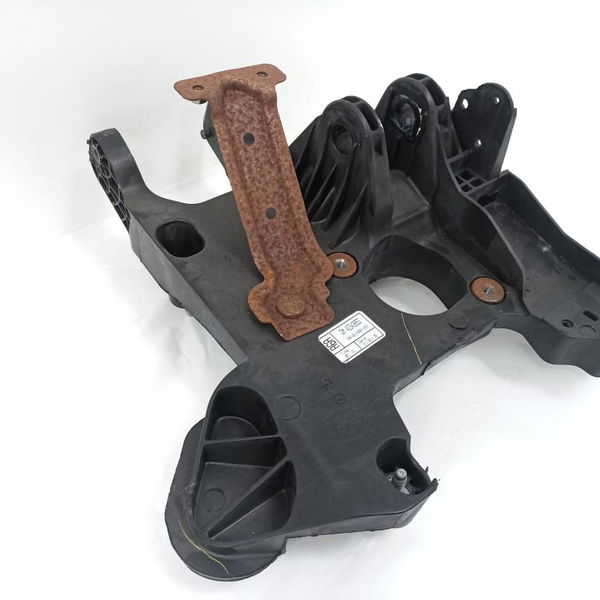 Suporte Pedal Freio Gm Tracker 2017 42343853