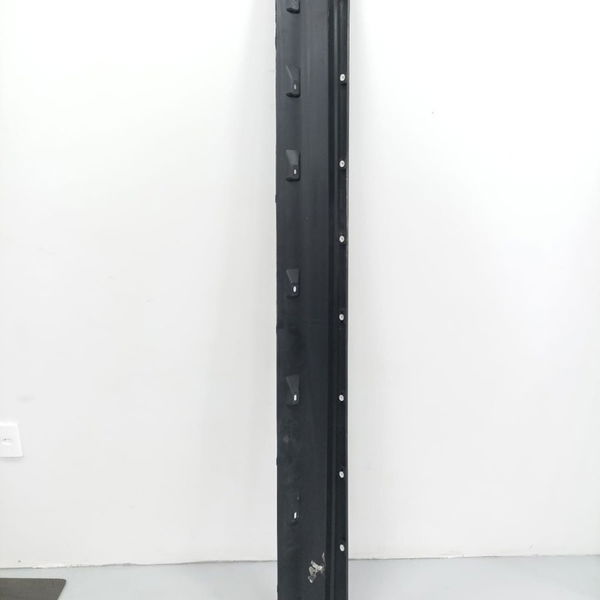 Spoiler Lateral Esquerdo Land Rover Discovery 2010