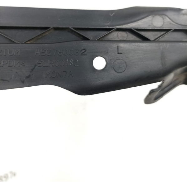 Defletor Paralama Esquerdo Land Rover Discovery 4 2010
