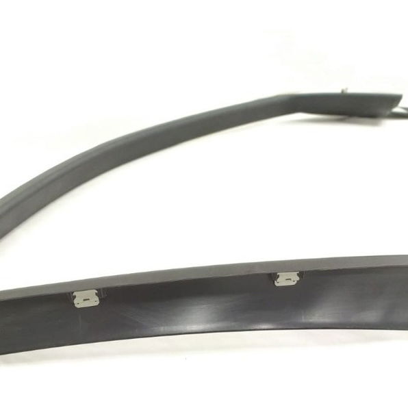 Guarnição Dianteira Direita Bmw X1 2013 07644000