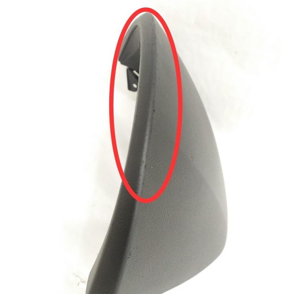 Acabamento Moldura Superior Painel Bmw X1 2013  Detalhe