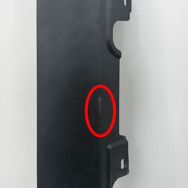 Spoiler Lateral Esquerdo Jeep Renegade 2018 Detalhe