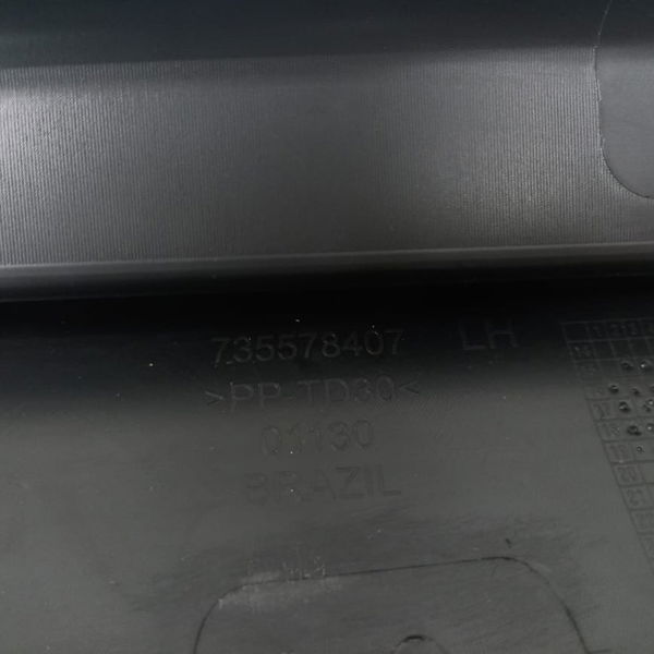 Spoiler Lateral Esquerdo Jeep Renegade 2018 Detalhe