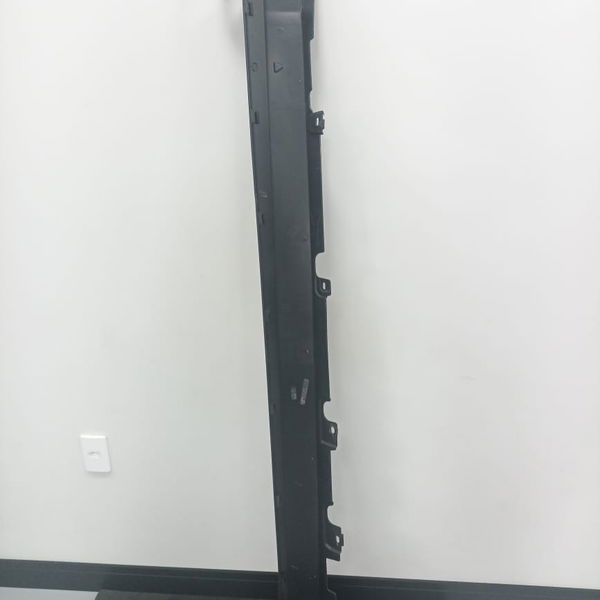 Spoiler Lateral Esquerdo Jeep Renegade 2020 Detalhe