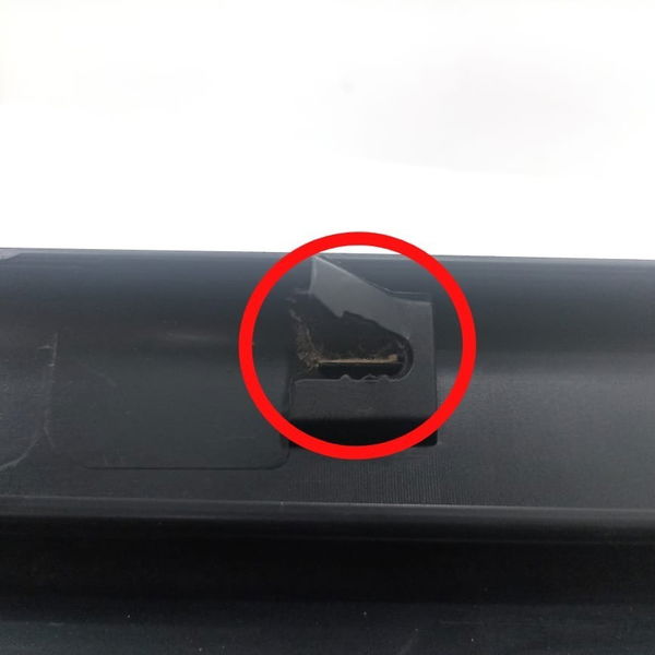 Spoiler Lateral Esquerdo Jeep Renegade 2020 Detalhe