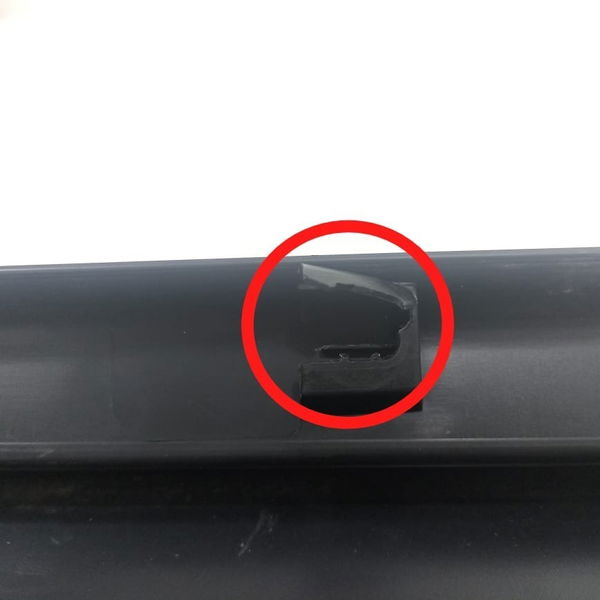 Spoiler Lateral Esquerdo Jeep Renegade 2020 Detalhe