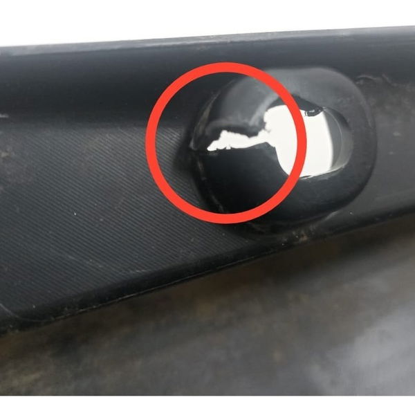 Spoiler Lateral Esquerdo Jeep Renegade 2020 Detalhe