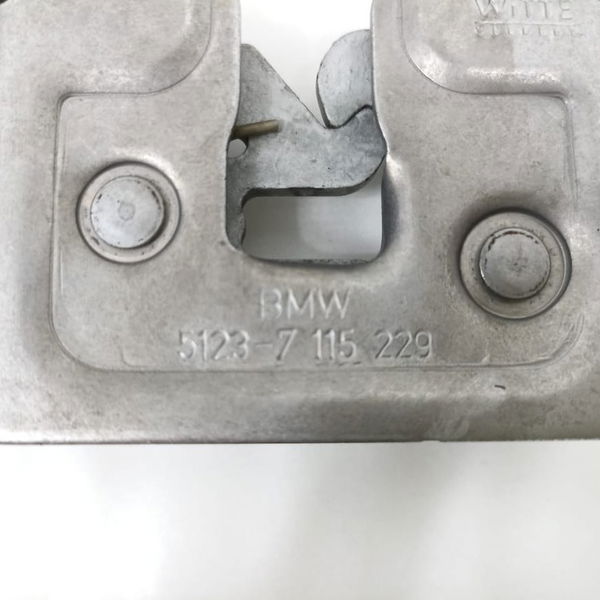 Fechadura Esquerda Capô Bmw X1 2012 51237115229