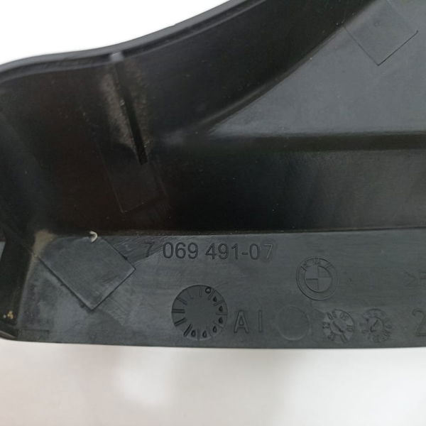 Acabamento Esquerdo Retrovisor Interno Bmw X1 2012