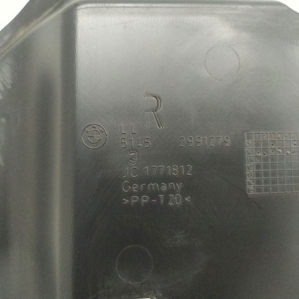 Acabamento Inferior Direito Painel Bmw X1 2013