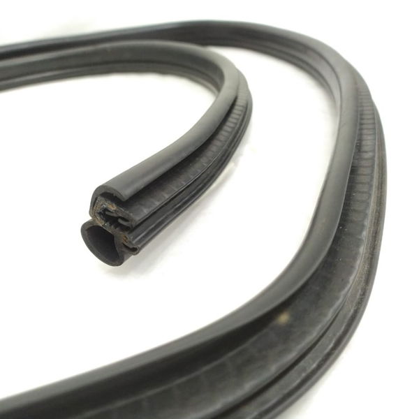 Borracha  Porta Traseira Direita Bmw X1 2012 A 2017
