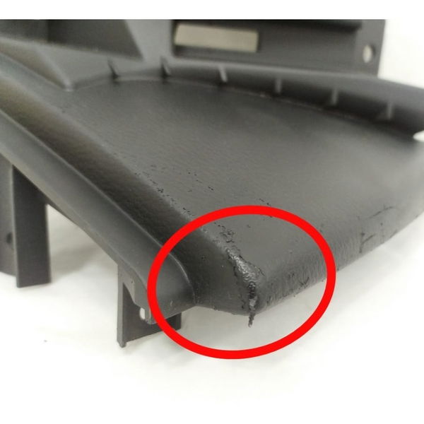 Acamamento Esquerdo Painel Detalhe Bmw X1 2013 5145991559
