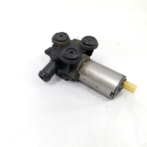 Bomba Água Auxiliar Bmw X1 2012 2013 6411692824602