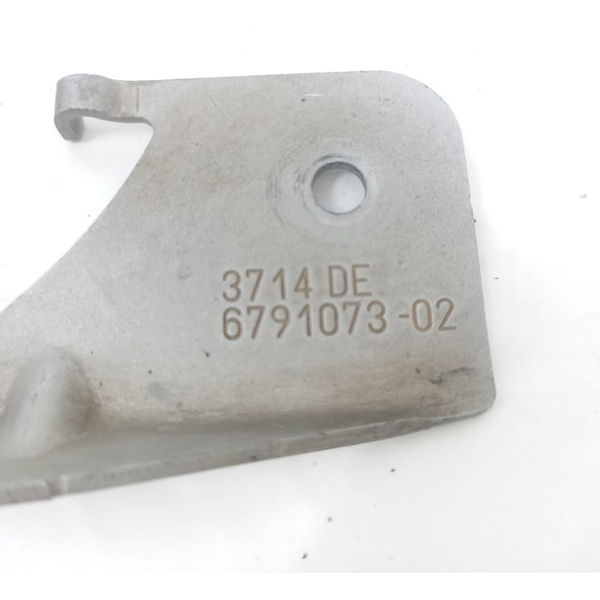 Suporte Sensor Suspensão Traseiro Esquerdo Bmw X1 2012