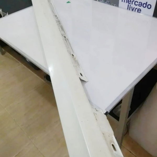 Spoiler Lateral Esquerdo Mercedes C180 1.8 2012