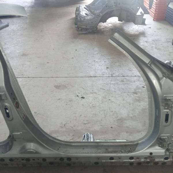 Coluna De Porta Direita Bmw X1