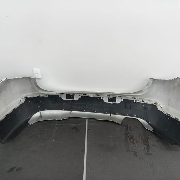 Parachoque Traseiro Bmw X1 2012 Detalhe