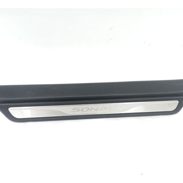 Soleira Porta Dianteira Esquerda Hyundai Sonata 2011