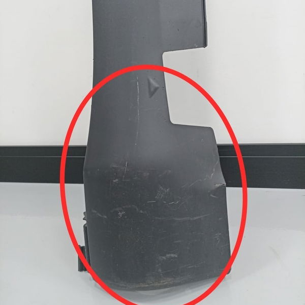 Spoiler Lateral Esquerdo Jeep Compass 2.0 2019 Detalhe