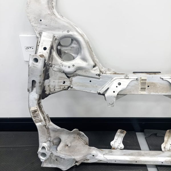Agregado Dianteiro Bmw X1 2012 2013