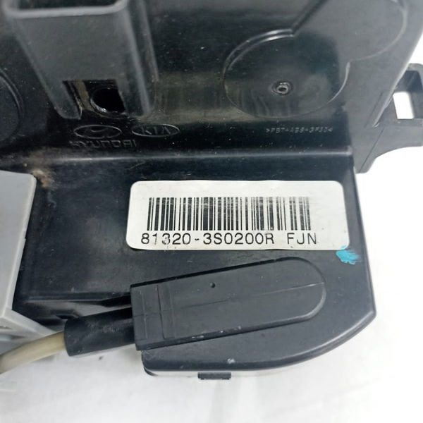 Fechadura Porta Dianteira Direita Hyundai Sonata 2011