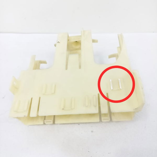 Suporte Módulo Ignição Bmw X1 2.0 2012 2013 Detalhe