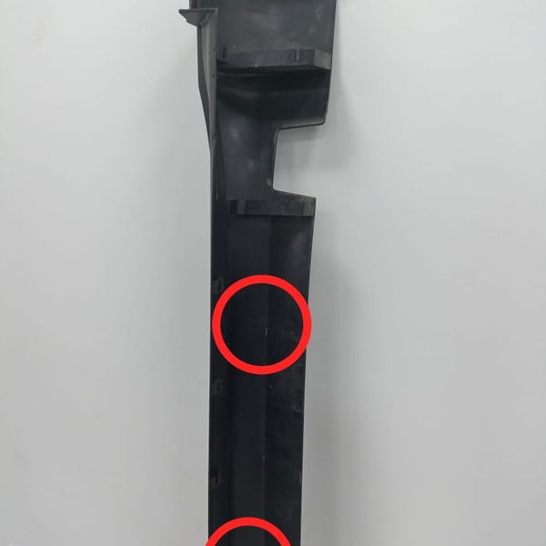 Spoiler Lateral Esquerda  Jeep Compass Flex 2017 Detalhe