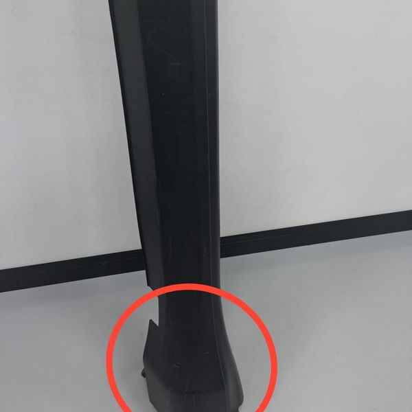 Spoiler Lateral Esquerda  Jeep Compass Flex 2017 Detalhe