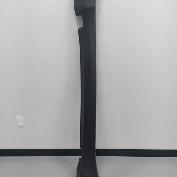 Spoiler Lateral Esquerda  Jeep Compass Flex 2017 Detalhe