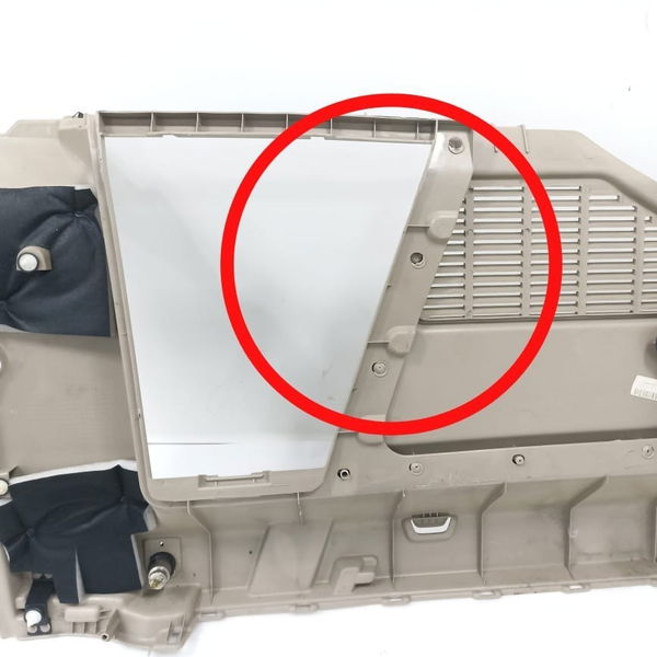 Forro  Esquerdo Porta Malas Land Rover Discovery 4  2010