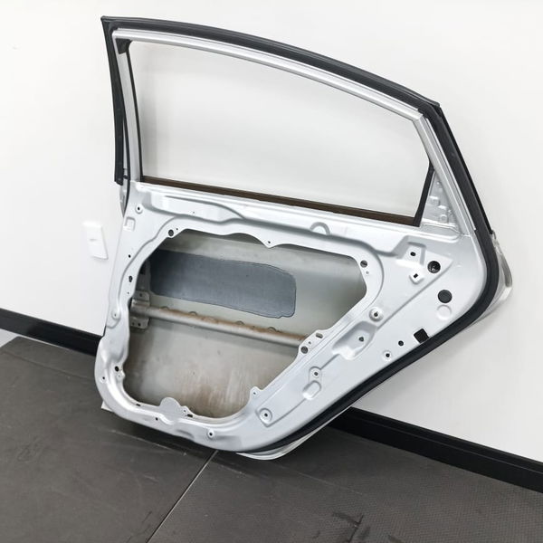 Porta Lata Traseira Direita Hyundai Sonata 2011
