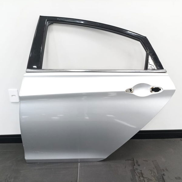 Porta Lata Traseira Esquerda Hyundai Sonata 2011