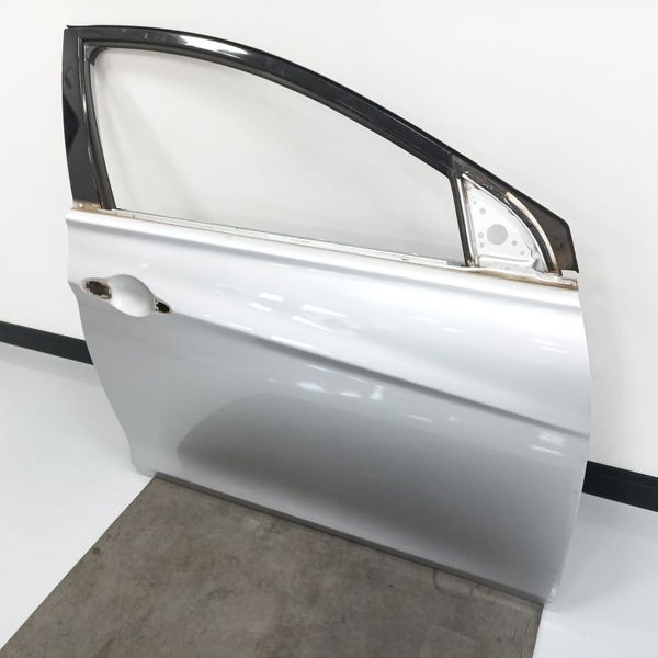 Porta Lata Dianteira Direita Hyundai Sonata 2011