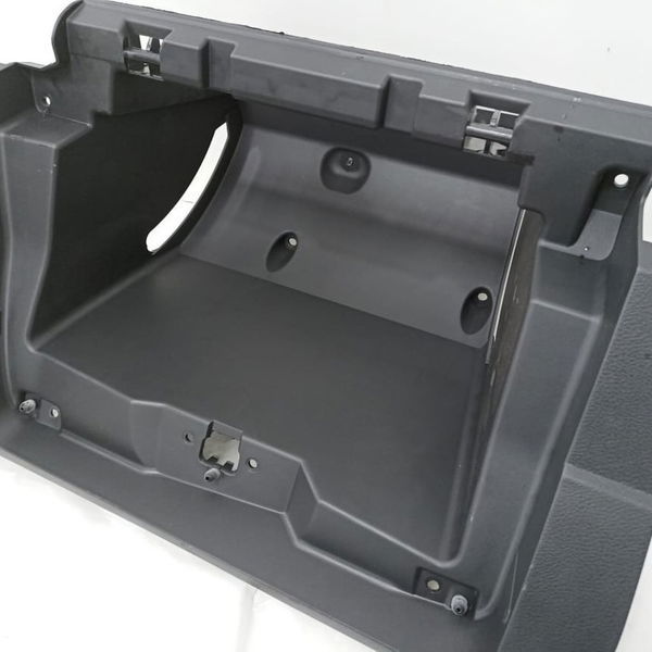 Suporte Porta Luvas Nissan Versa 2021 685205ef0a